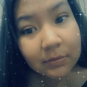 Meet your Posher, Kendra